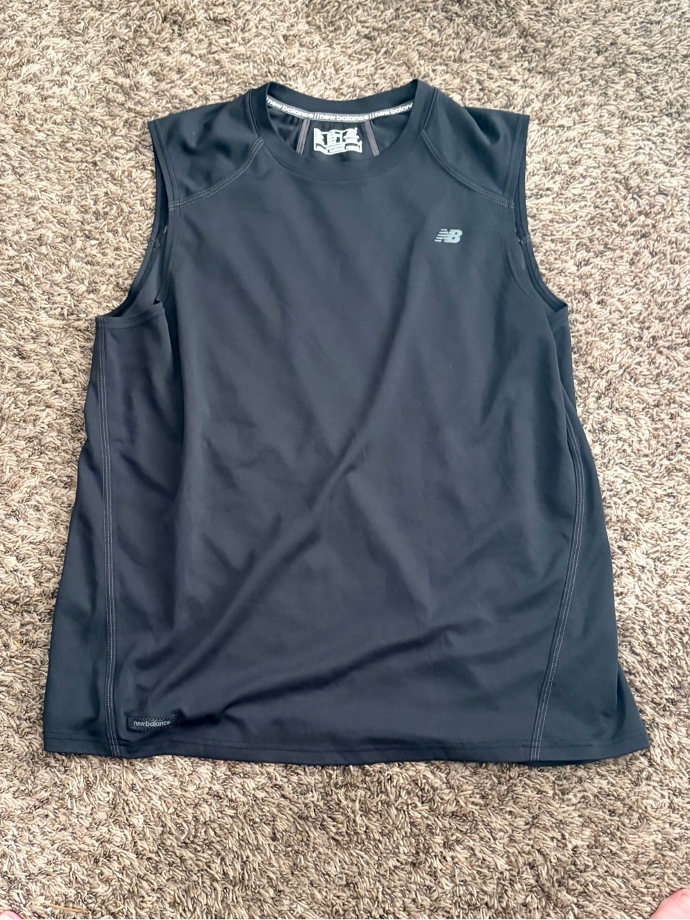 New Balance Men's Black Sleeveless Workout Shirt Size XL